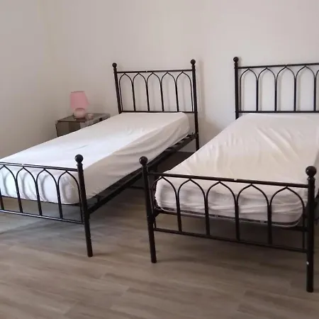 Casa Nonna Mela Apartment *